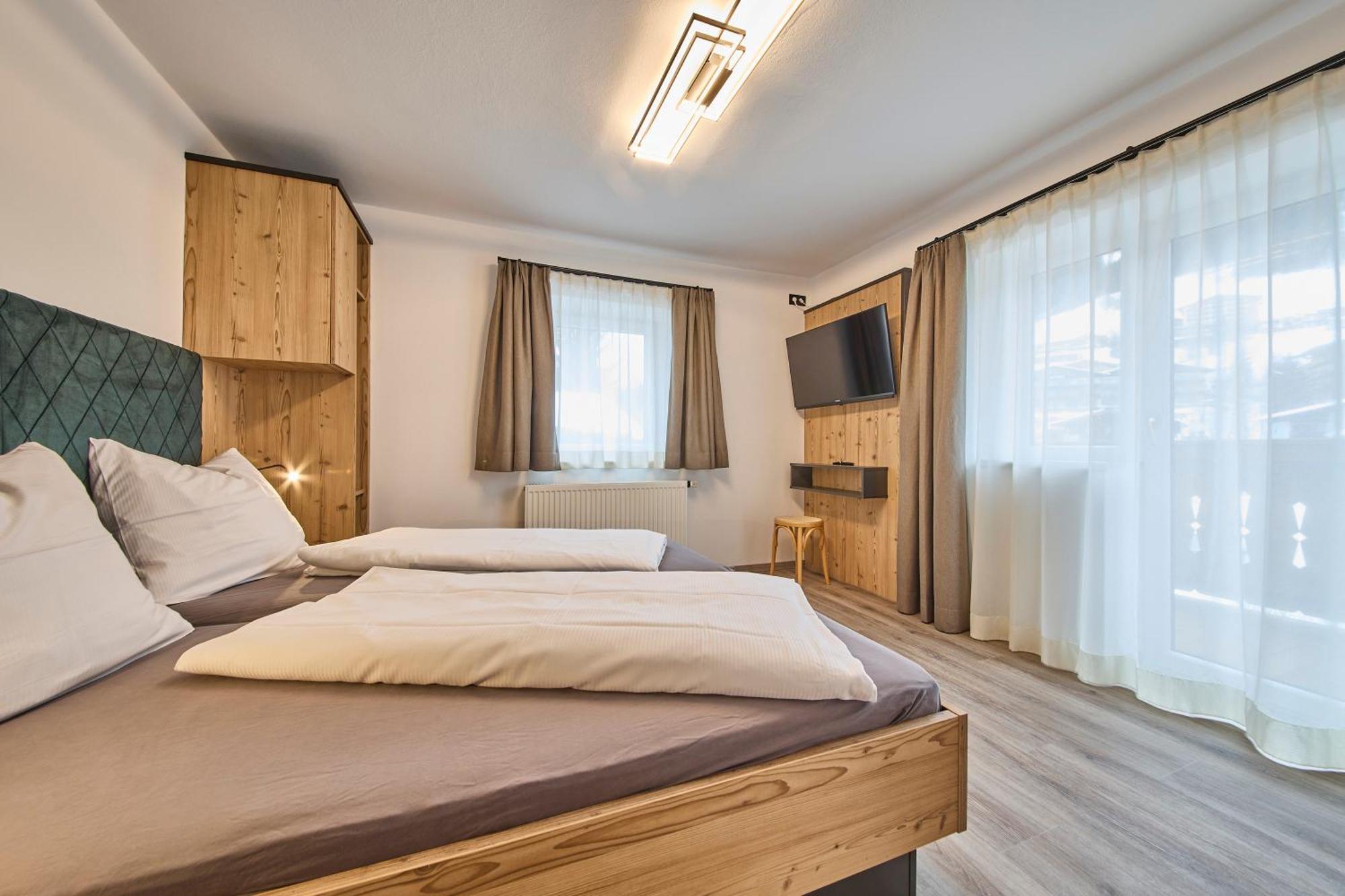 Appartement Schoenfeld Заалбах-Хинтерглем Екстериор снимка