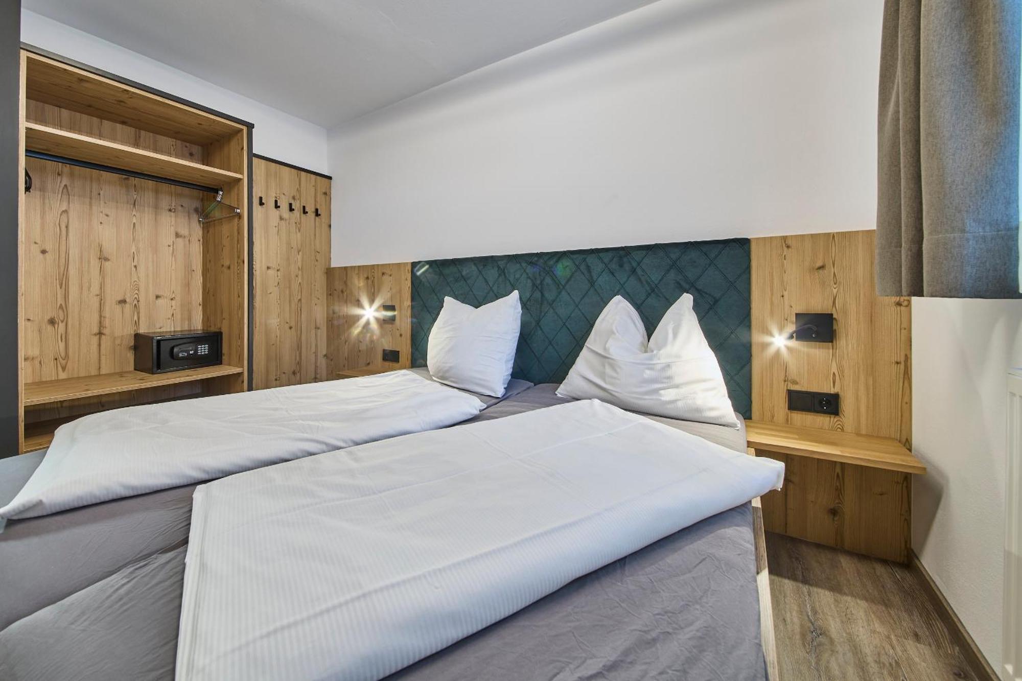 Appartement Schoenfeld Заалбах-Хинтерглем Екстериор снимка