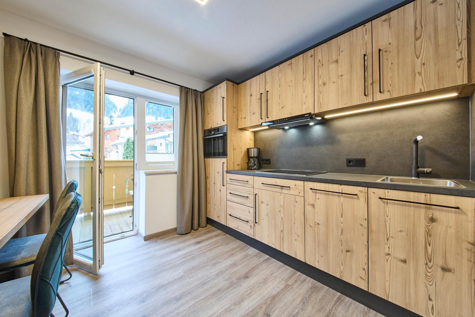 Appartement Schoenfeld Заалбах-Хинтерглем Екстериор снимка