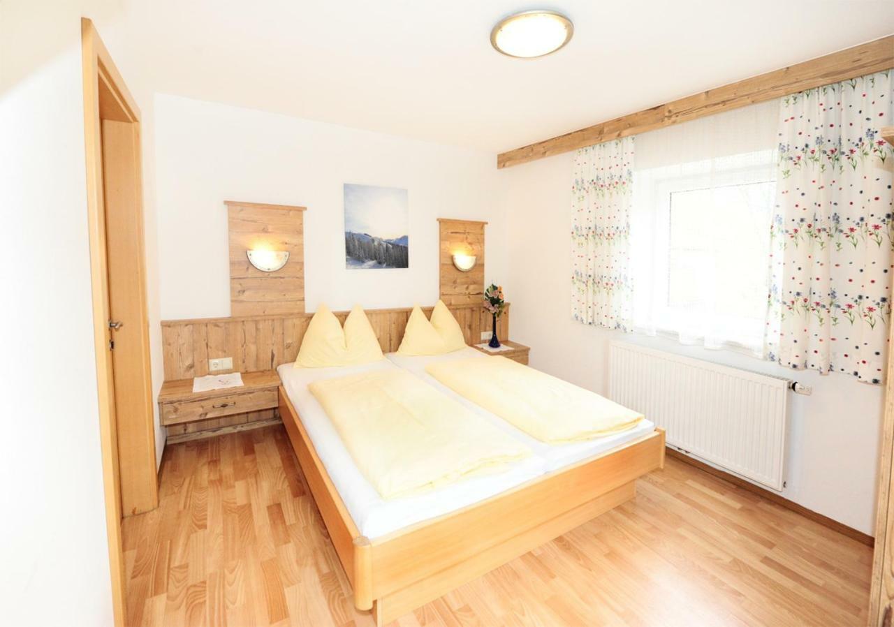 Appartement Schoenfeld Заалбах-Хинтерглем Екстериор снимка